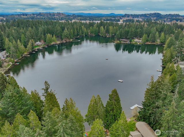 2191 Lakemoor Drive SW, Olympia, WA 98512