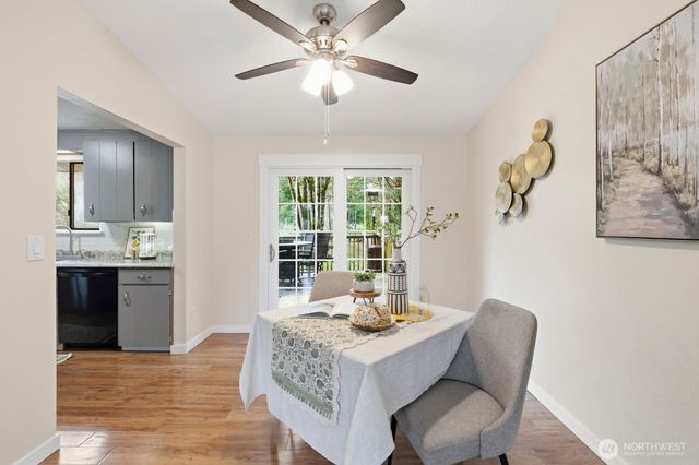 2191 Lakemoor Drive SW, Olympia, WA 98512