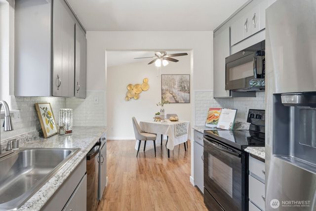 2191 Lakemoor Drive SW, Olympia, WA 98512