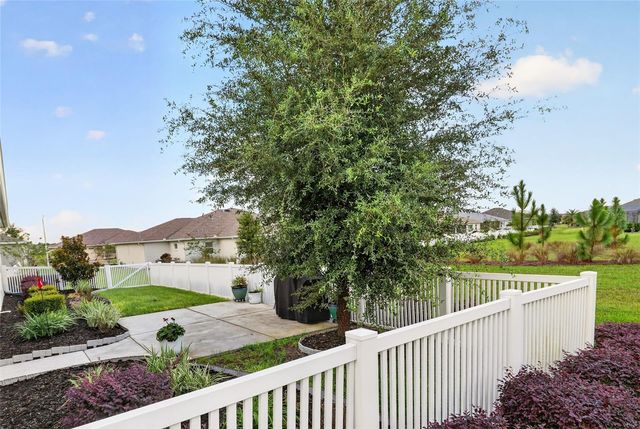 8331 SW 97TH AVENUE, Ocala, FL 34481