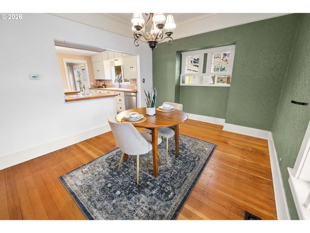 663 HARRISON Ave, Astoria, OR 97103