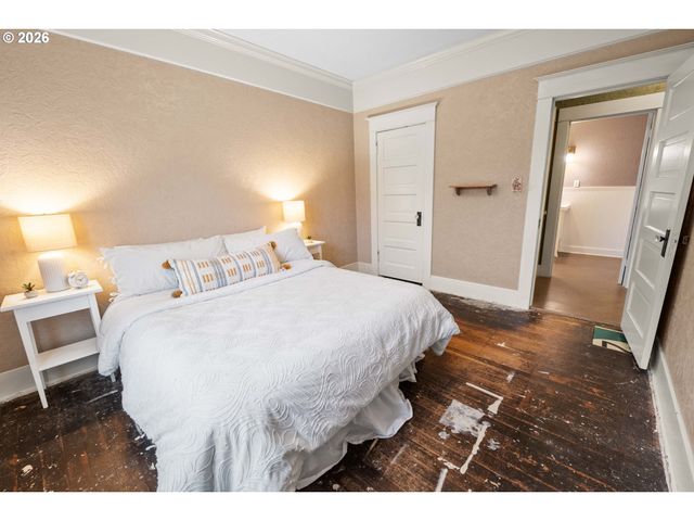 663 HARRISON Ave, Astoria, OR 97103