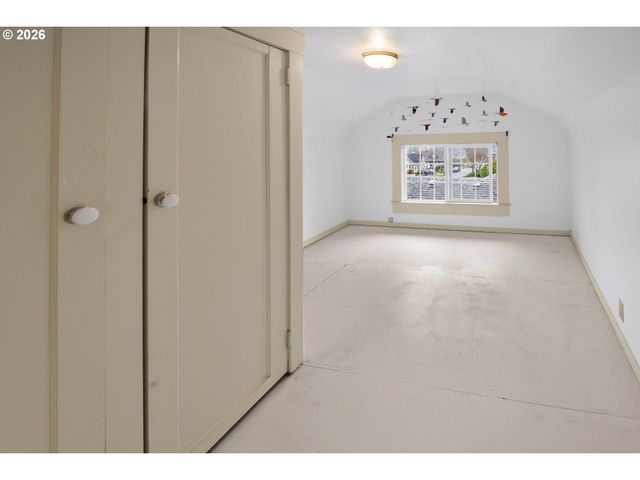 663 HARRISON Ave, Astoria, OR 97103