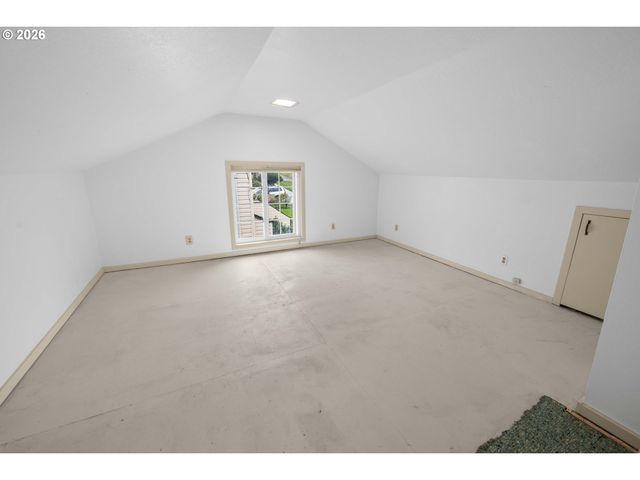 663 HARRISON Ave, Astoria, OR 97103