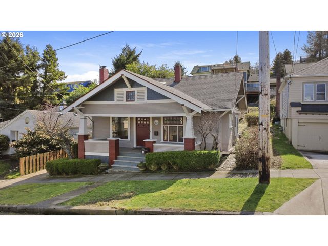 663 HARRISON Ave, Astoria, OR 97103
