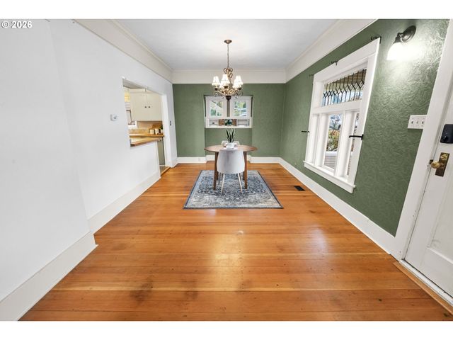 663 HARRISON Ave, Astoria, OR 97103