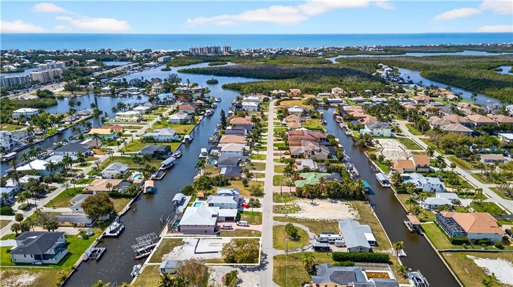 4815 Esplanade ST, BONITA SPRINGS, FL 34134 — photo 4