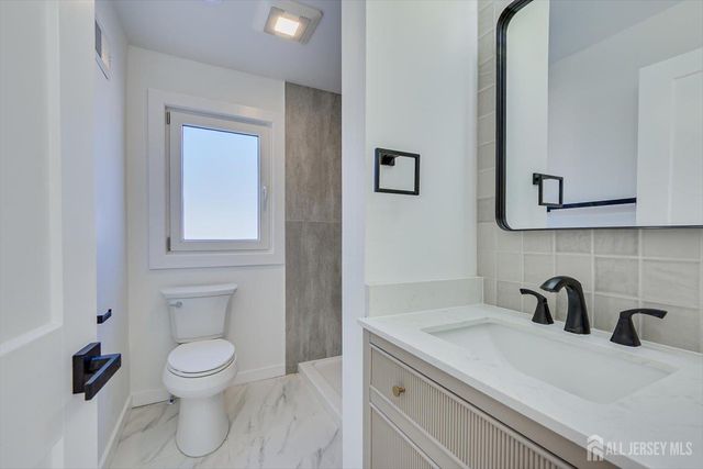 653 Huff Avenue, Manville, NJ 08835