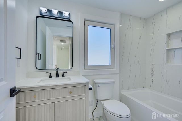 653 Huff Avenue, Manville, NJ 08835