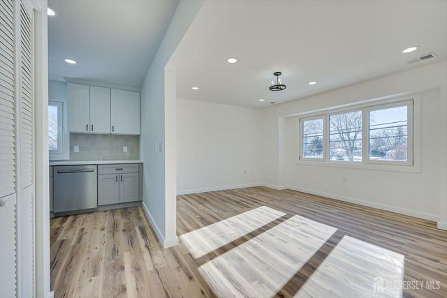 653 Huff Avenue, Manville, NJ 08835