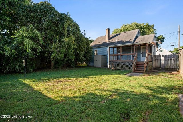 2603 Parklawn Dr, Louisville, KY 40217