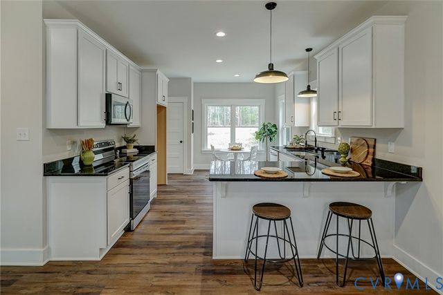 1343 Stokes Station Rd, Goochland, VA 23063