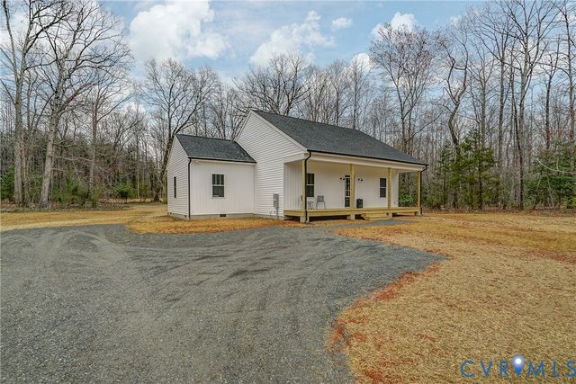 1343 Stokes Station Rd, Goochland, VA 23063