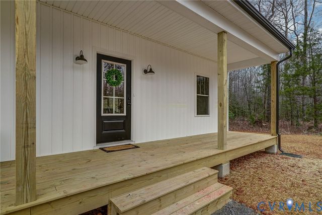 1343 Stokes Station Rd, Goochland, VA 23063