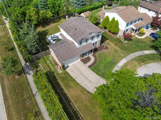 44272 Richmond Court, Canton, MI 48187