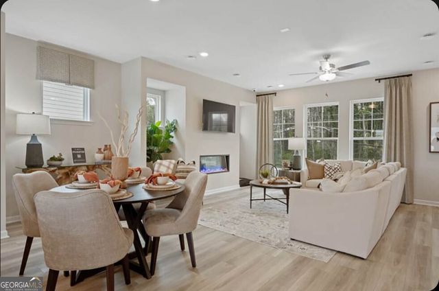 2704 Dreycott Lane, Lawrenceville, GA 30043