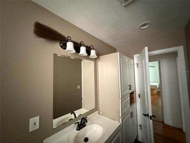 4500 SE 18TH AVENUE, Ocala, FL 34480