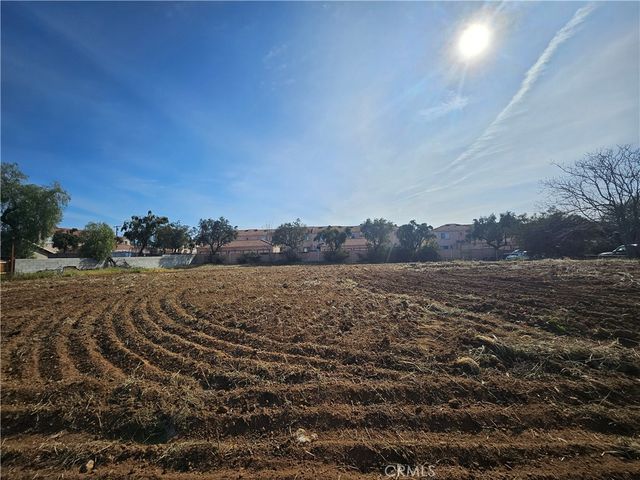 24208 Dracaea Avenue, Moreno Valley, CA 92553