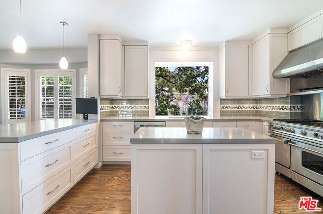 3050 Motor Avenue, Los Angeles, CA 90064