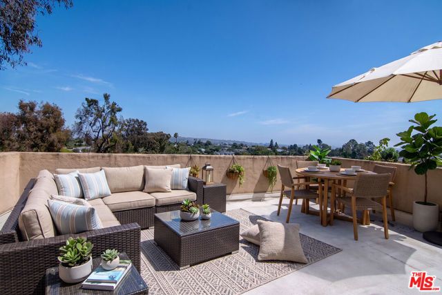 3050 Motor Avenue, Los Angeles, CA 90064
