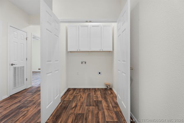 517 W Clyde Avenue, Vinita, OK 74301