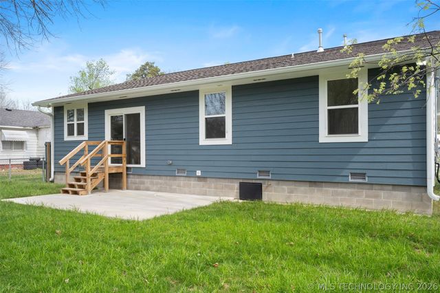 517 W Clyde Avenue, Vinita, OK 74301