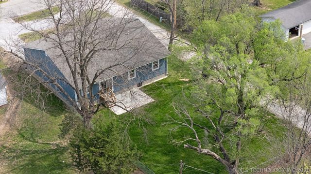 517 W Clyde Avenue, Vinita, OK 74301