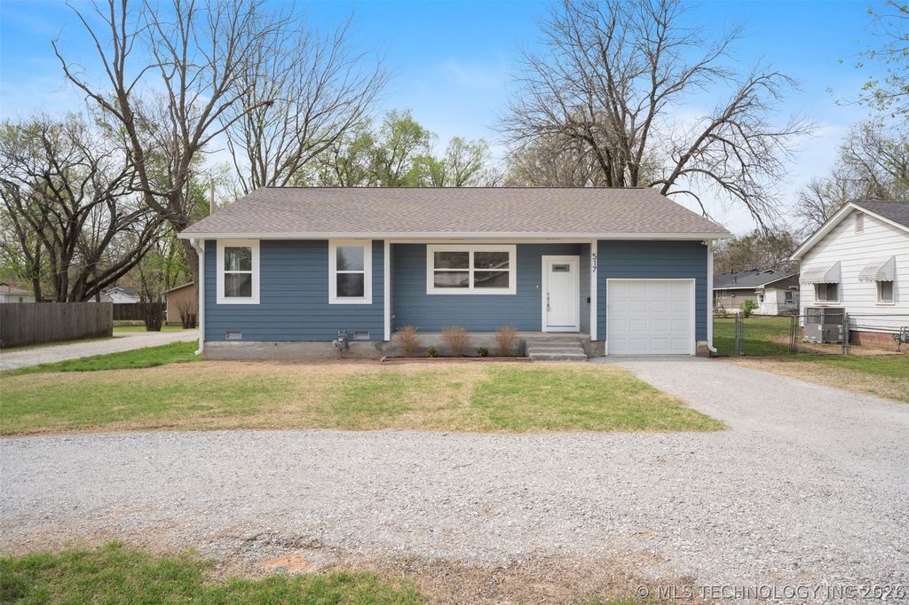 517 W Clyde Avenue, Vinita, OK 74301