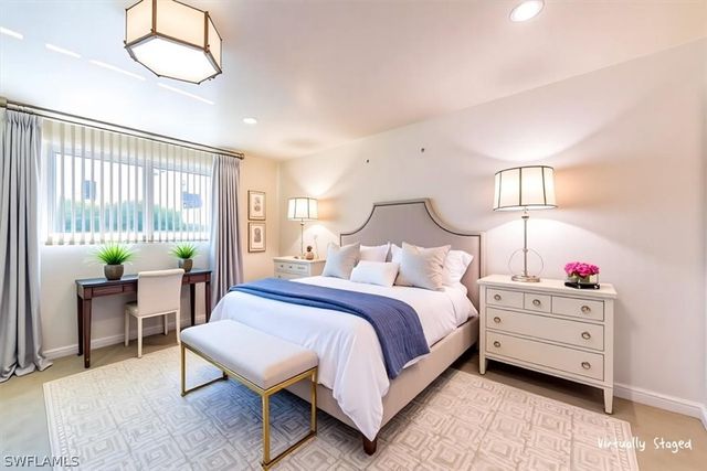 5515 Rattlesnake Hamm RD 301, Naples, FL 34113