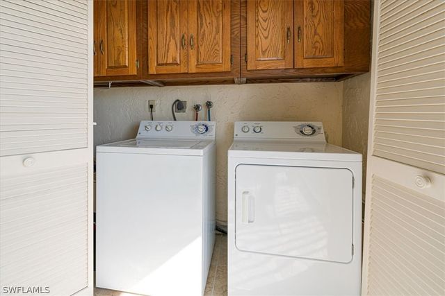 5515 Rattlesnake Hamm RD 301, Naples, FL 34113