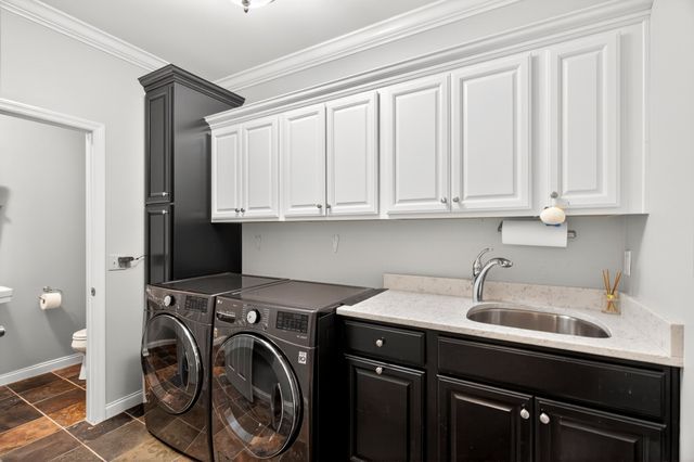 2004 Lombardy Ave, Nashville, TN 37215