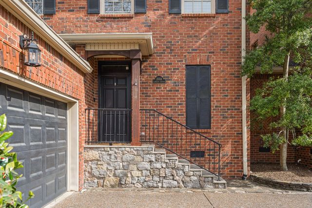 2004 Lombardy Ave, Nashville, TN 37215