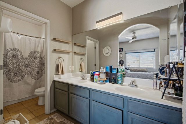 3128 Rio Linda Drive SW, Albuquerque, NM 87121