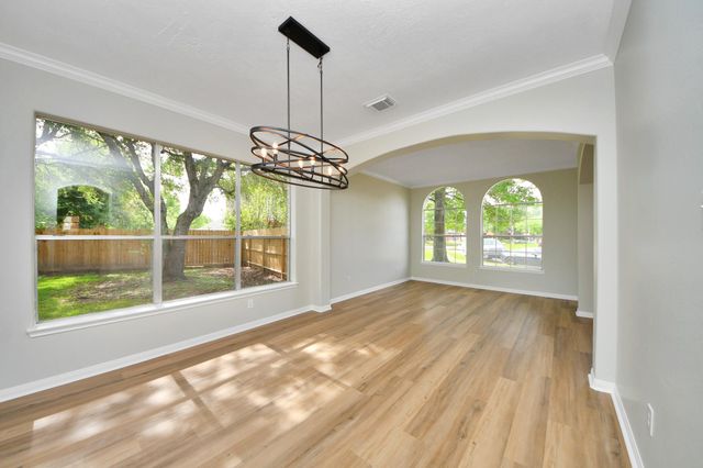 12807 Lindsey Lane, Stafford, TX 77477