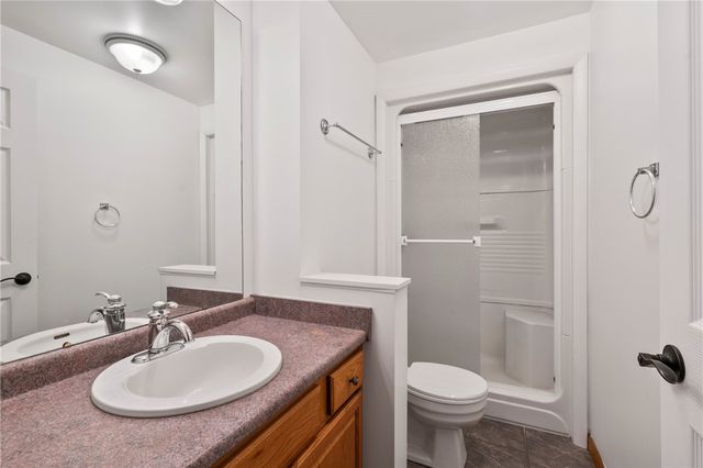 8961 Barnes Lake Rd, North Huntingdon, PA 15642