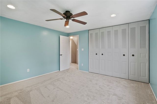 8961 Barnes Lake Rd, North Huntingdon, PA 15642