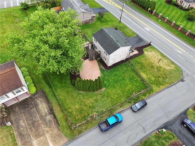8961 Barnes Lake Rd, North Huntingdon, PA 15642