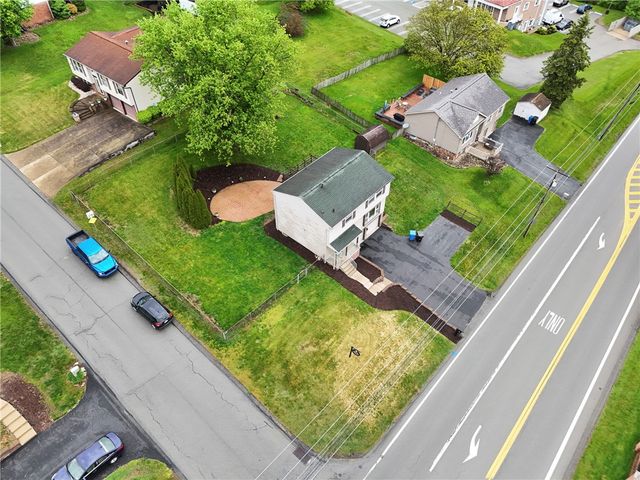 8961 Barnes Lake Rd, North Huntingdon, PA 15642