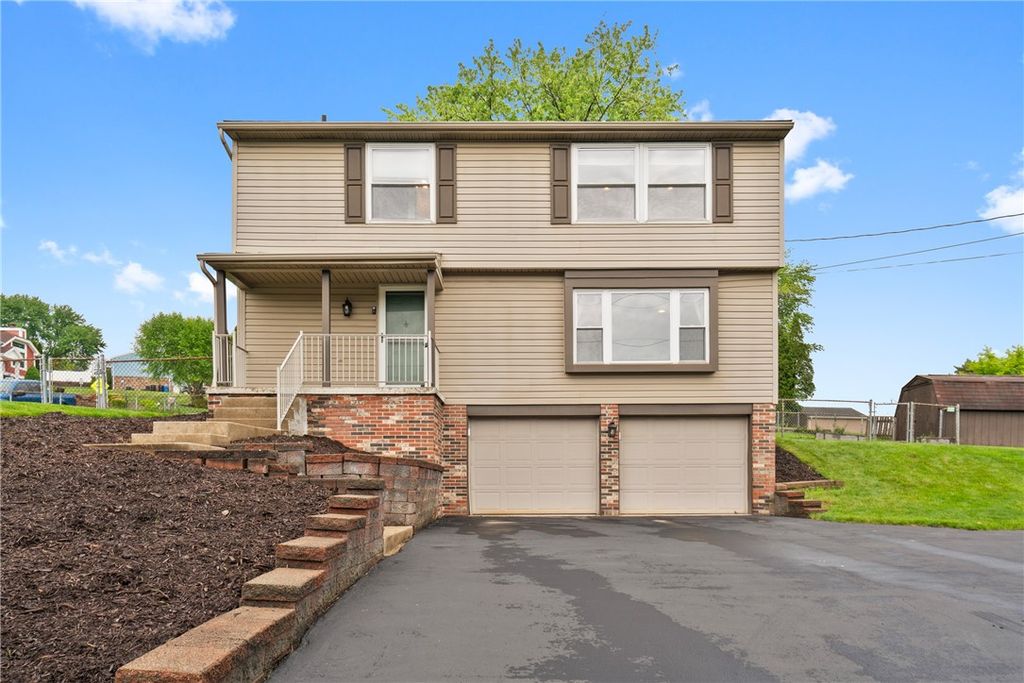 8961 Barnes Lake Rd, North Huntingdon, PA 15642