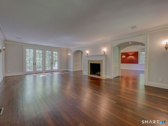 25 Hermit Lane, Westport, CT 06880