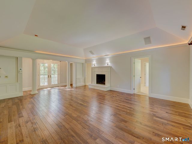 25 Hermit Lane, Westport, CT 06880