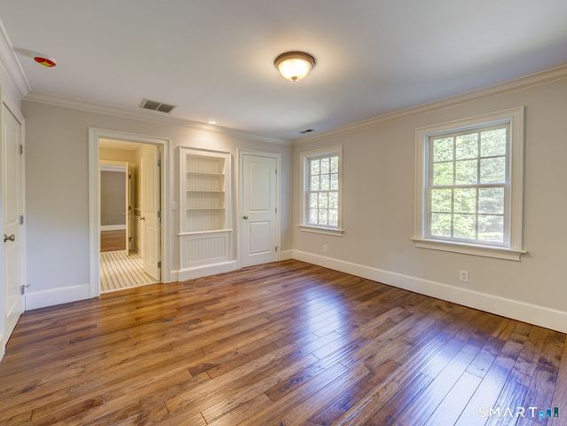 25 Hermit Lane, Westport, CT 06880