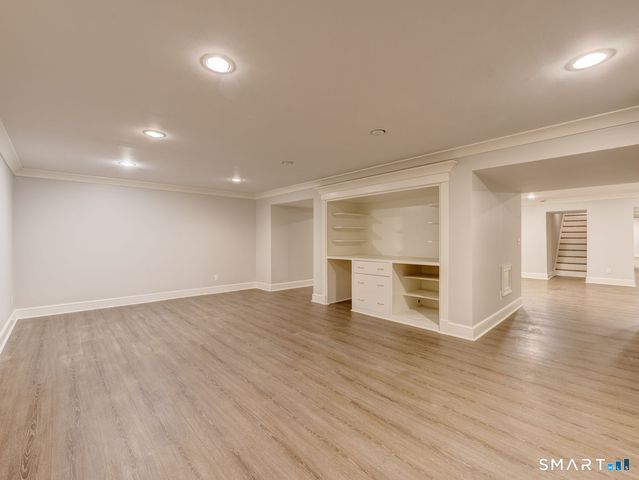 25 Hermit Lane, Westport, CT 06880