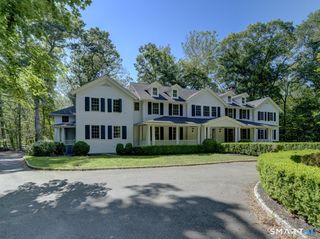 25 Hermit Lane, Westport, CT 06880