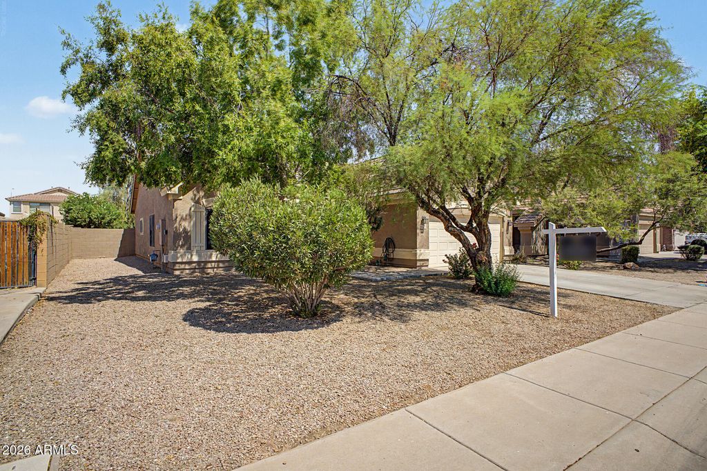 6721 S DANIELSON Way, Chandler, AZ 85249 — photo 2