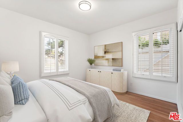 7527 Stewart Avenue, Los Angeles, CA 90045