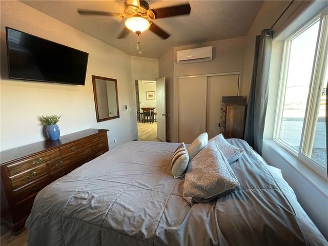 11328 S Kinard Road, Yucca, AZ 86438