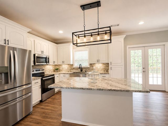 741 Scruggs, Sumrall, MS 39482