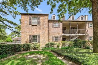 12966 Trail Hollow Drive 2960, Houston, TX 77079