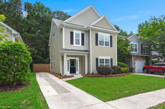 1752 Towne Street, Johns Island, SC 29455